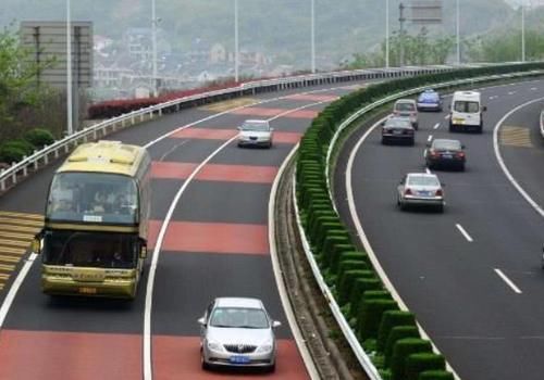 车主们注意了！高速公路收费全面调整，司机：幸福来的太突然！