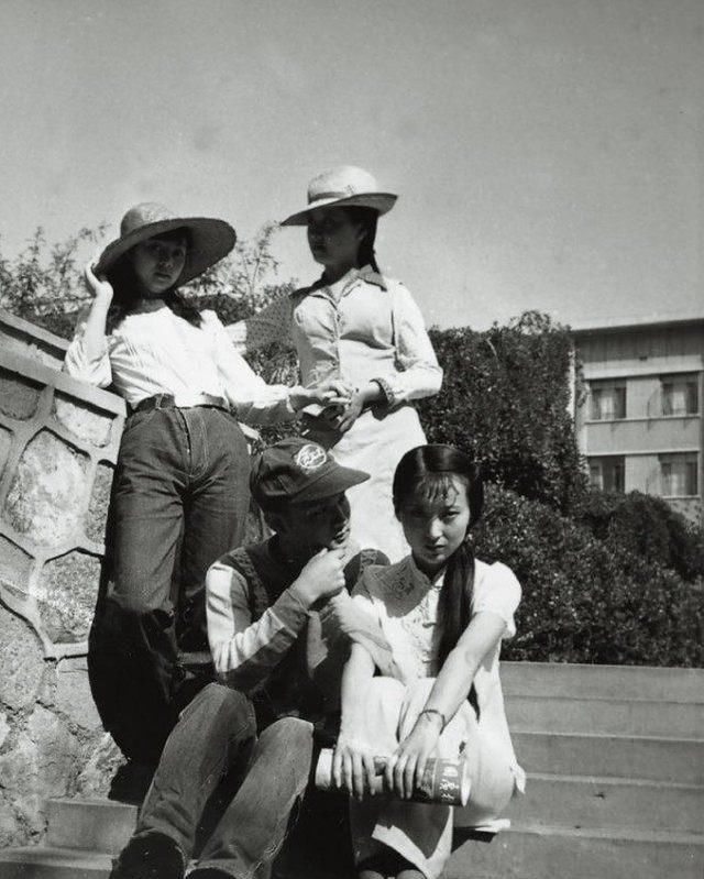 【永远】87版红楼宝黛钗凤罕见合影，值得永远珍藏！