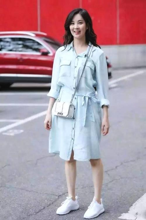 120斤还能穿得这么美，因为她知道衣服要这样搭！