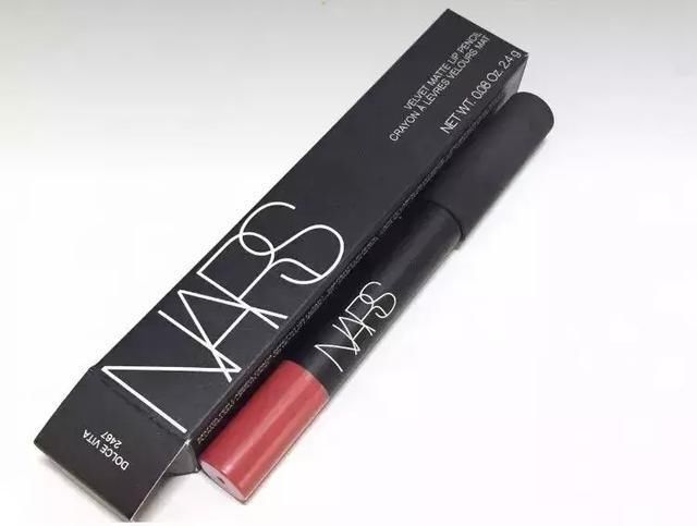 砸锅卖铁也要剁的热门口红，少买一支我吃不下饭!