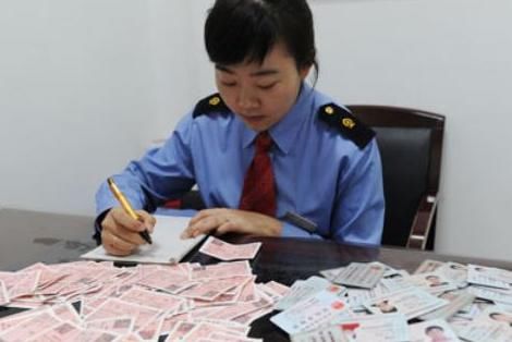  「唯一」中国唯一一个有“错别字”的火车站，都能看出来，为啥