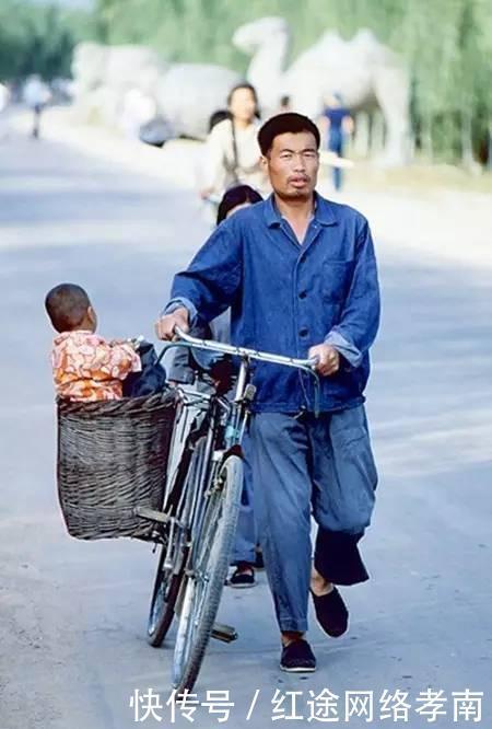  拍摄|外国人拍摄的70年代中国老照片想不到70年代的人们是这样子