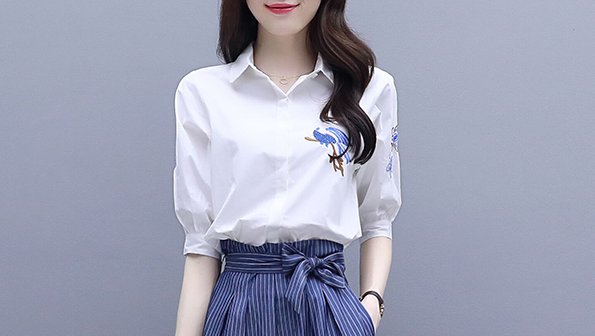 哇!太显嫩了!三伏天,70后表嫂穿这阔腿套装,把旗袍都比下去