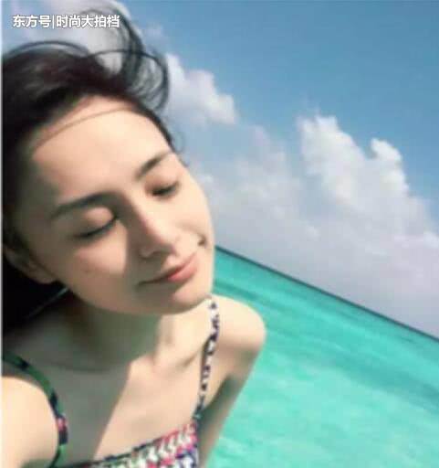 37阿娇回春了！下半身这条裤子打脸黑历史，网友：美得不可方物