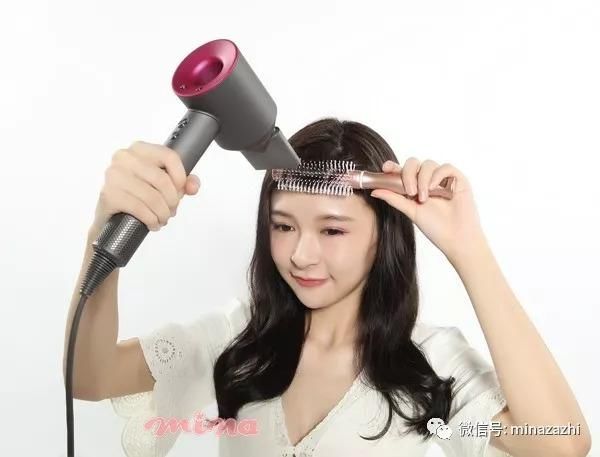 发型｜头发扁塌的救星！3个急救小妙招 轻松拥有蓬松柔顺的时髦造