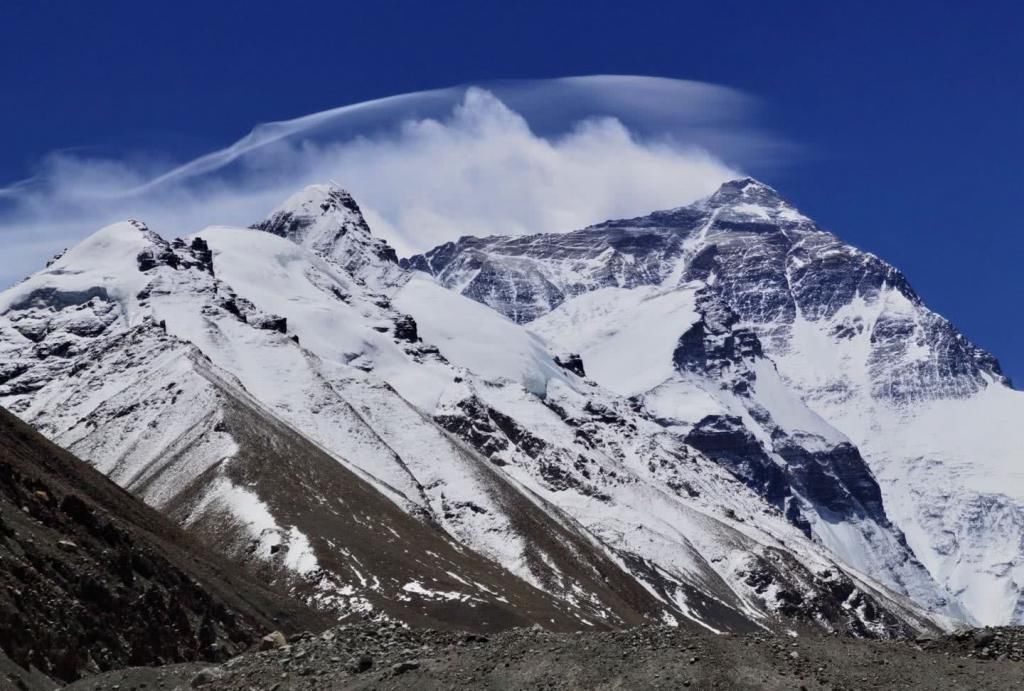  「绝美」云聚珠峰，多张绝美图片来袭！