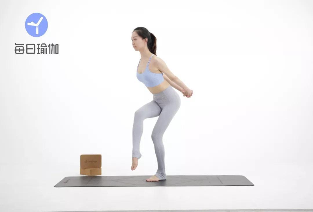 要想拥有超模美腿，修正腿型才是关键