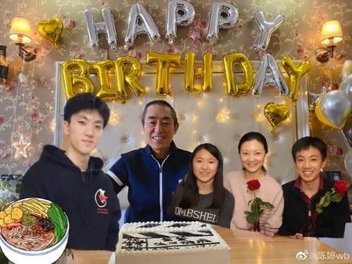  张艺谋■张艺谋70大寿仍坚持拍戏，妻子陈婷为其p图送生日祝福