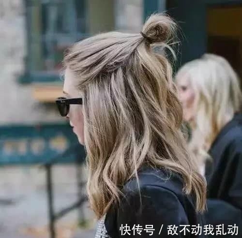 【半丸子头】一根皮筋就能搞定的7款发型,前三款超简单,手残党也能轻松学会