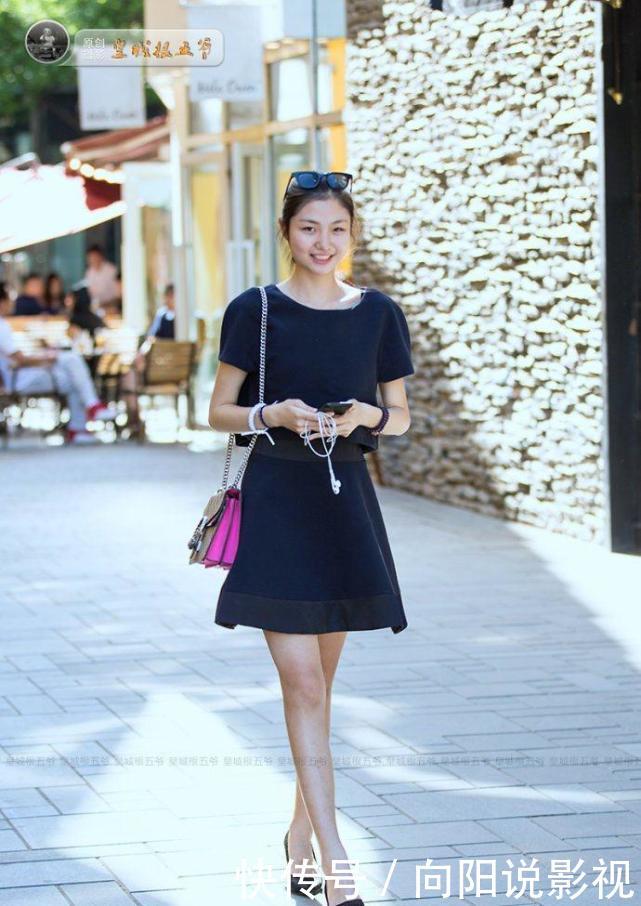 街拍：图2真想做她的学生，图4大家绝对喜欢，图6让我心动