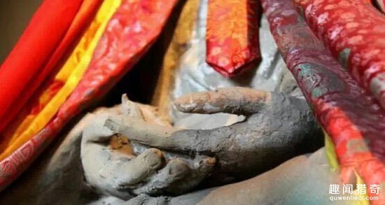 山西发现最大规模肉身佛！肉身佛是如何形成的