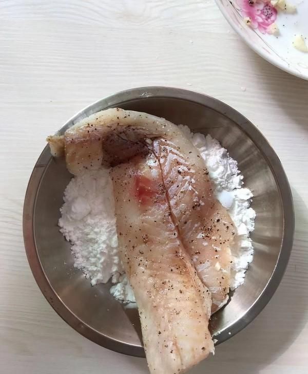 利鱼柳:鱼刺卡在喉咙里?不要吃这种鱼了,吃这种鱼,绝对不会卡刺