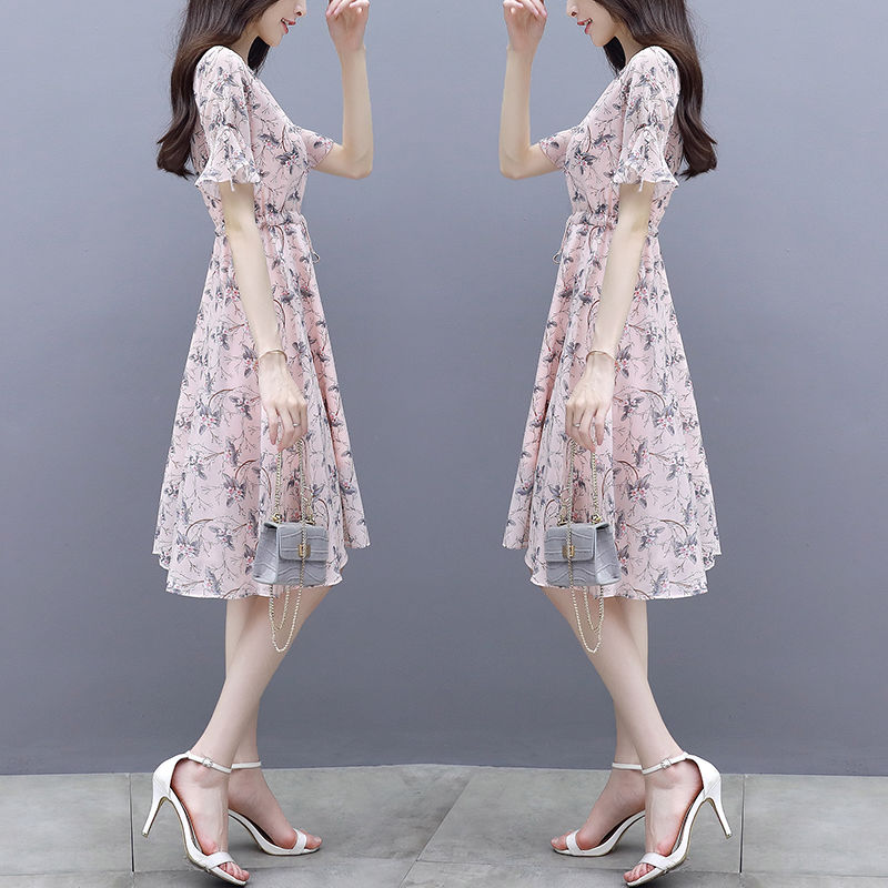 桑拿天火到不行的“冷风裙”太美啦，特别是70女人穿，简直美爆