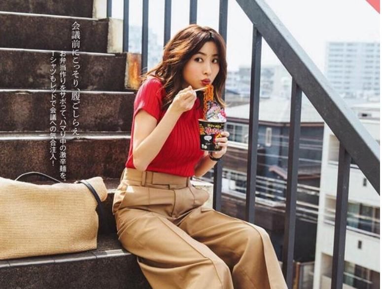  「职场中」中年女教师上班怎么穿？这4大原则12组搭配，得体又不失时尚气质