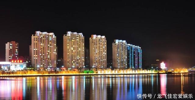 中国唯一一个和省同名的城市，曾经还是省会，是你的家乡吗