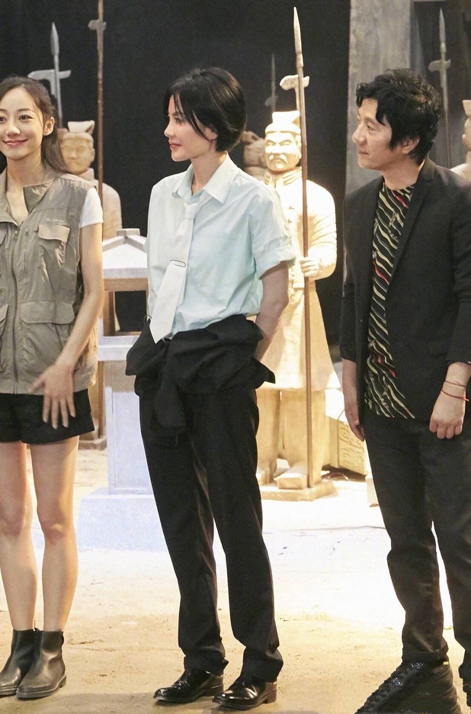 王菲窦靖童终于同台了!娱乐圈最有个性的母女，妈妈美呆女儿酷帅