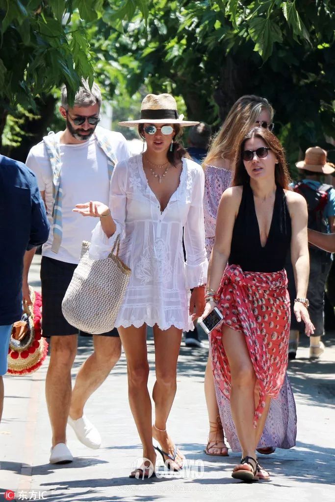 时髦办 | 戴上草帽，哪里都是海滩