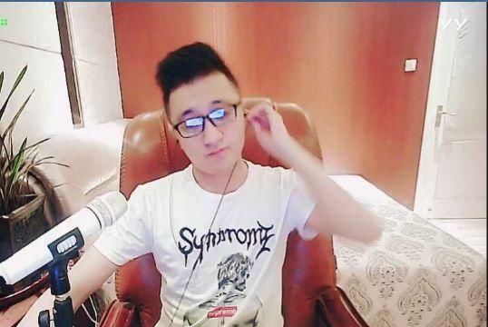 国王z怒斥黑粉:我的黑料随便扒!龙小手自曝是背锅侠:李家出事