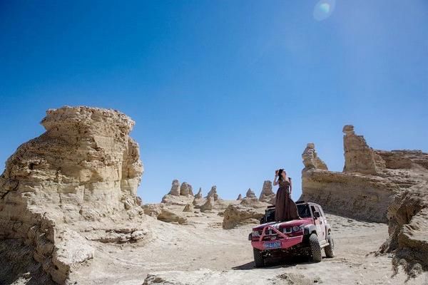 可可西里无人区  盐湖沙漠雅丹雪山湖泊草原原始风貌生机盎然