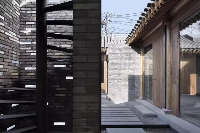 住了一晚青山周平爆改的大杂院，终于明白了北京胡同的迷人之处