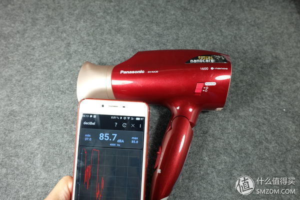 不只有颜值，还很有实力，但仍需改进:直白 HL3 便携负离子吹风机