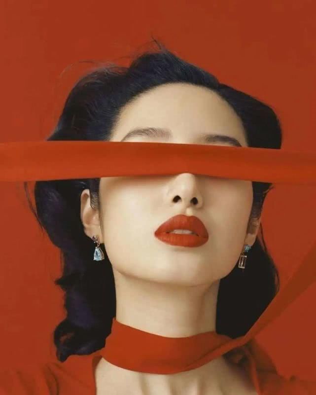  #拥有#比起美妆大佬的手，更想拥有这个持久10小时的神器...