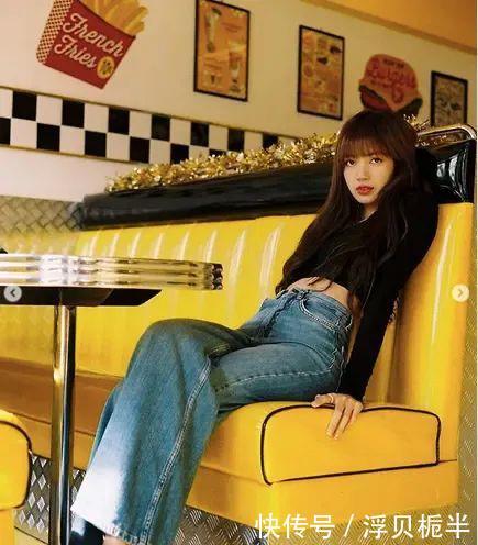 『过时』西装搭配过时了,现在流行“上短下长”穿法,Lisa、刘雯都上头了