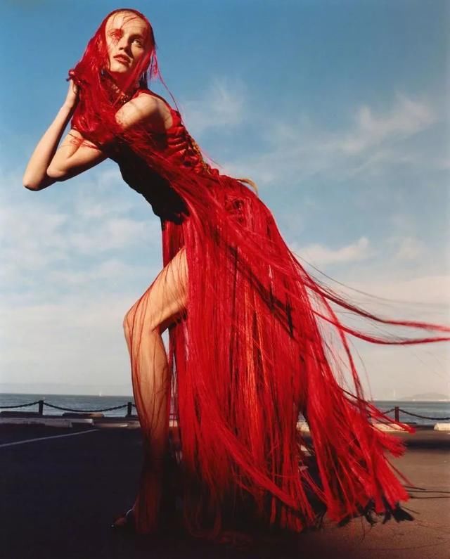 时尚圈到底在发生什么？看本季的广告大片你就知道了