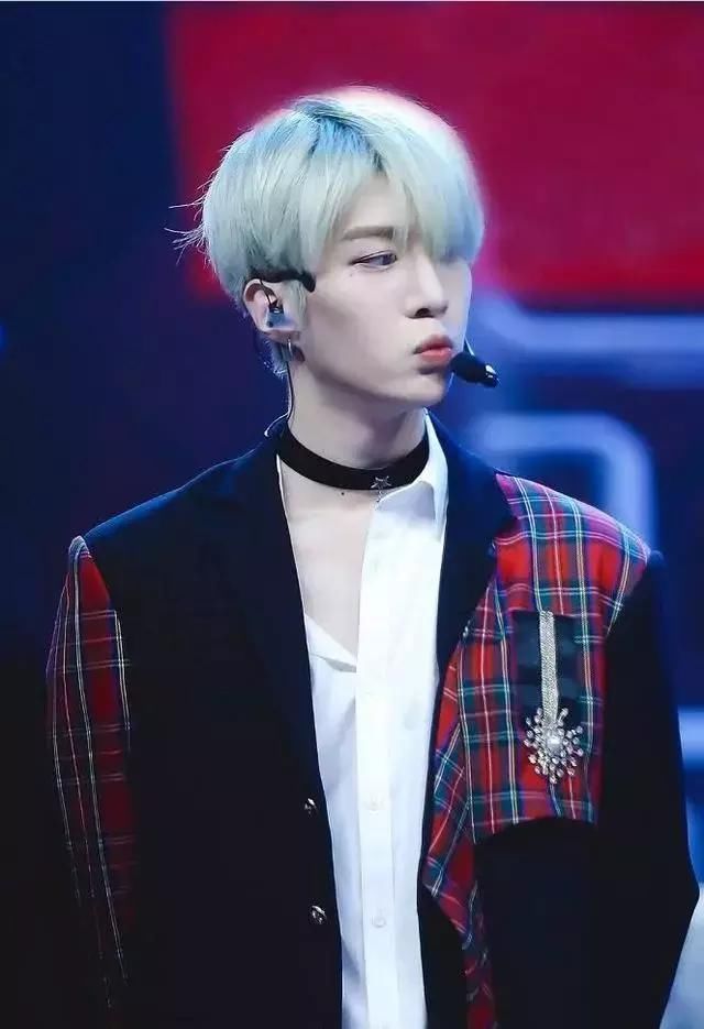 范冰冰插手范丞丞换助理一事，事后粉丝还原真相