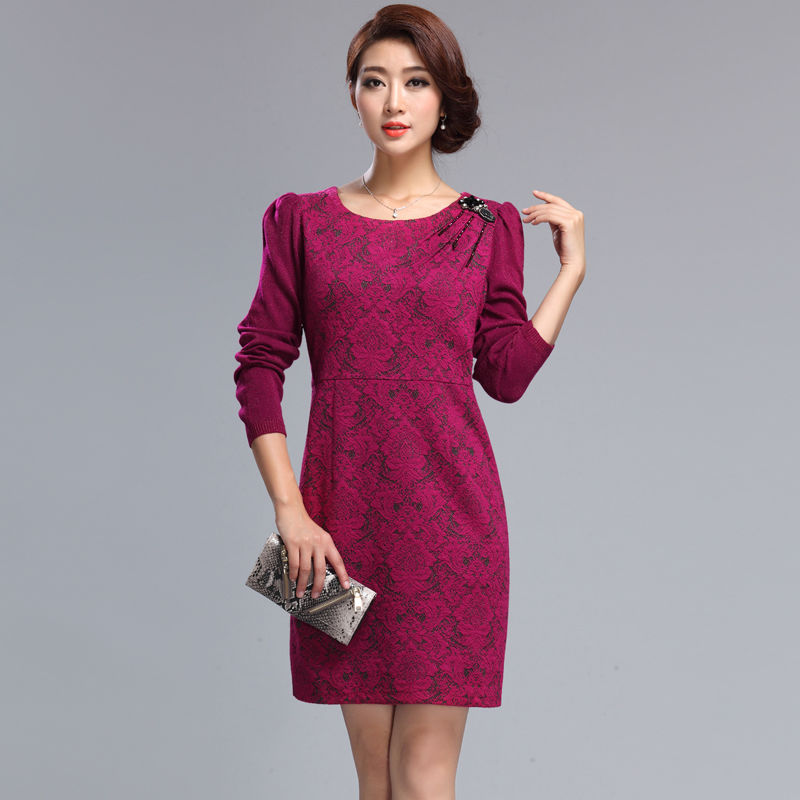 女人再漂亮，别只穿打底裤!试试新出的气质裙，让你时髦先人一步