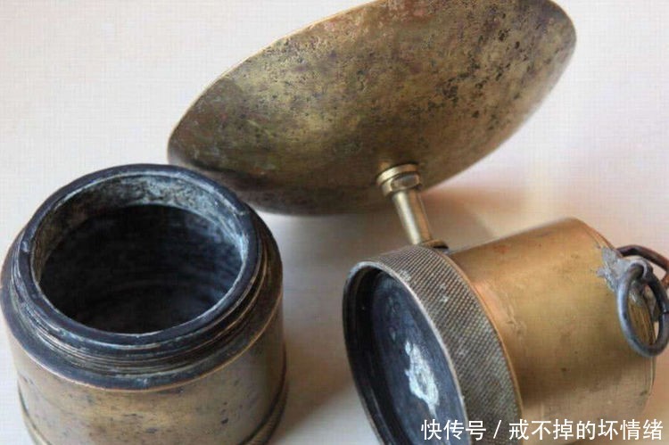 农村几乎绝迹的老物件，每一件都价值不菲，第3个最贵能卖60万