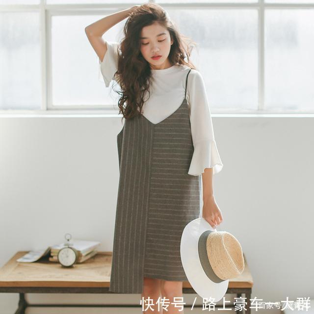  『浪漫气息』日系清新风过时了！现在流行法式浪漫穿搭，每一套都优雅到骨子里