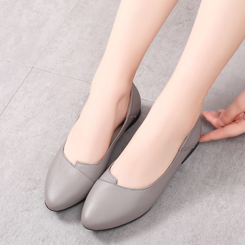 太显嫩了，50岁老妈，出门超爱穿这款妈妈鞋，美嫩无敌