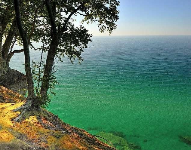 世界上面积最大的淡水湖：苏必利尔湖