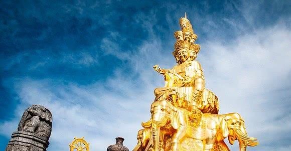 峨眉山到底怎么了？网友：早就该整治了！当地人也表示看不下去