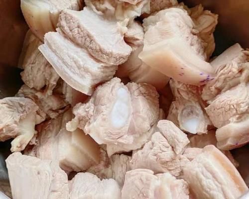 『红烧排骨』看完500个美食教程后,我总结了3套规律,厨房萌新看了也能做大菜