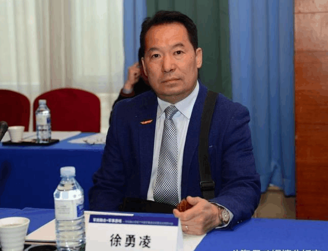 徐勇凌晒9张骚扰电话截图，再次叫板铲屎官！要求铲屎官给说法！