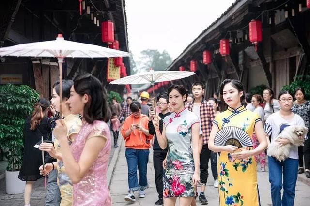 安仁的气质就是和别的古镇不一样