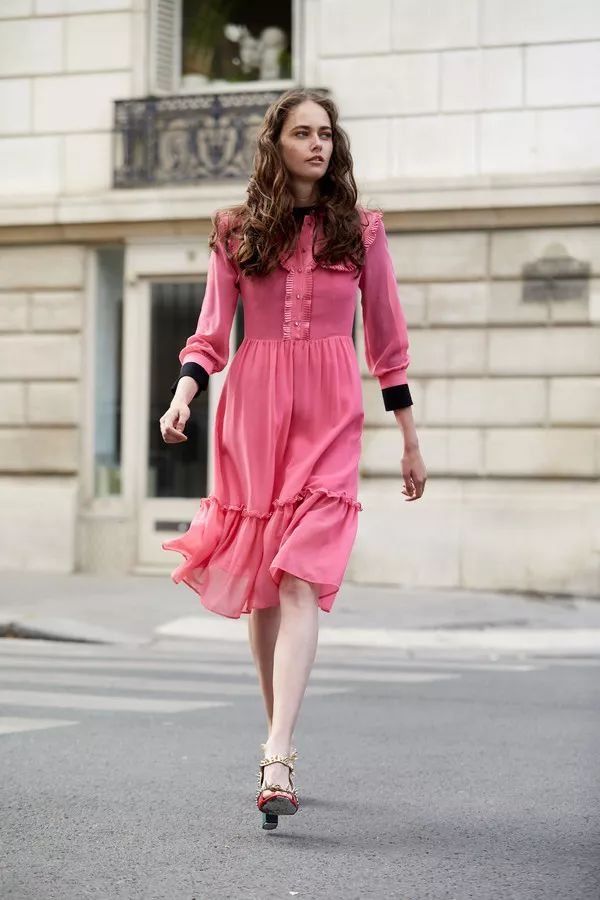 什么?听说现在合格的猫奴都直接把猫主子穿在身上了!