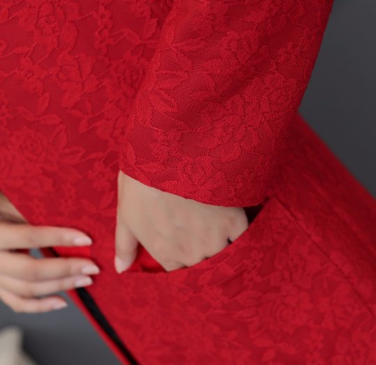 别再穿紧身裤了，太土!有一种糖果色开衫，上身爸妈都说清新减龄