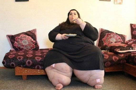 美国500斤的女孩从来没想过，减肥后的自己竟然如此漂亮！