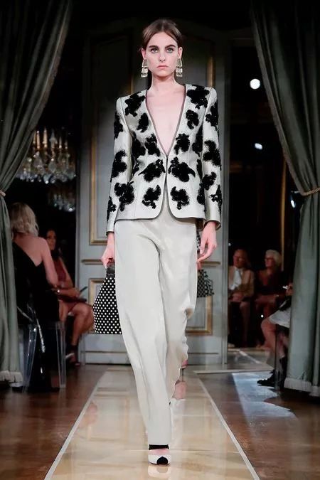 时代无常，但你总能读懂Giorgio Armani的深情与浪漫