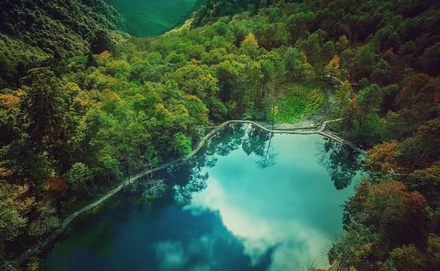 成都出发坐高铁/动车1小时直达！这15个短途旅行圣地等你去打卡（