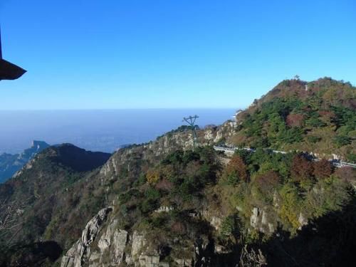 中国最赚钱的山，每年接待游客800多万，仅门票收入是泰山2倍！