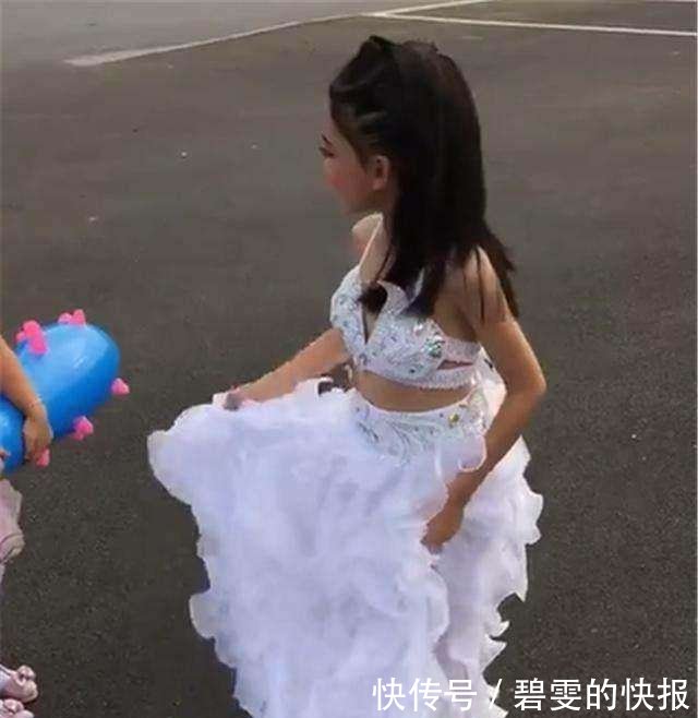 6岁小女孩被邀请当伴娘, 没想化妆后惊艳众人, 新娘却后悔了