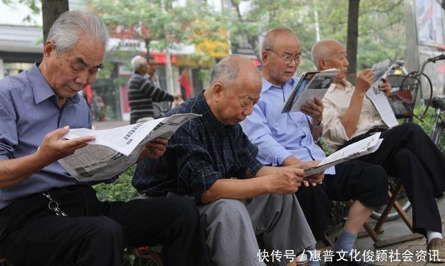 60岁灵活就业人员,养老金领取3500元,事业单位退休能领多少钱