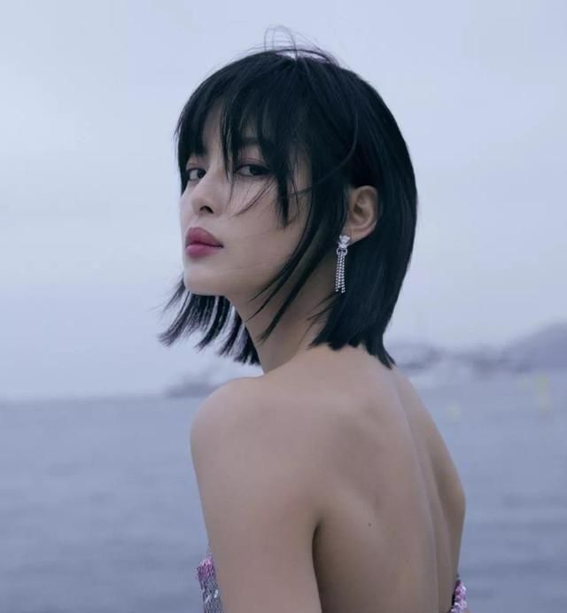  『卷土重来』迷人计｜平眉卷土重来？《庆余年》化妆师出来挨打！