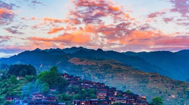全国最值得去的31个古镇，满足你的古镇情节