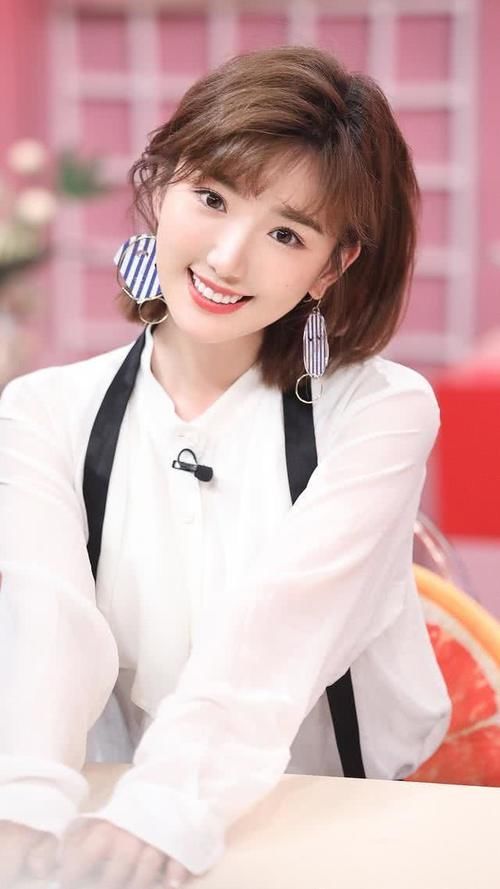  适合：这5款圆脸女生最适合的发型，甜美可爱，再也不用担心脸胖显大了