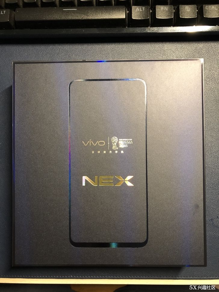 第一台蓝厂手机VIVO NEX上手开箱